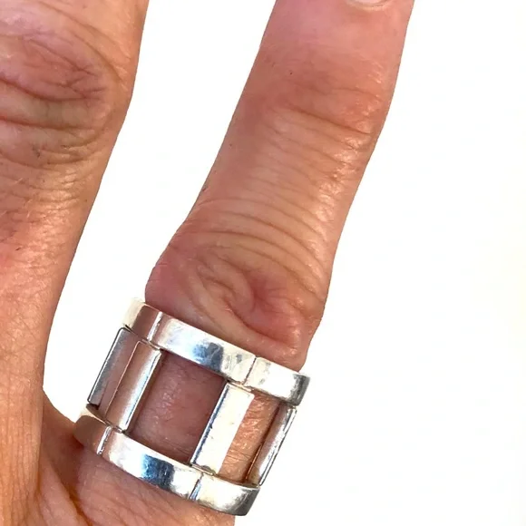 George Jensen Sterling Silver cage/barrel style ring - Picture 1 of 4